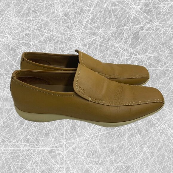 Authentic Vintage Prada light Brown Leather Loafers - Mens Size 8.5 - Picture 6 of 9